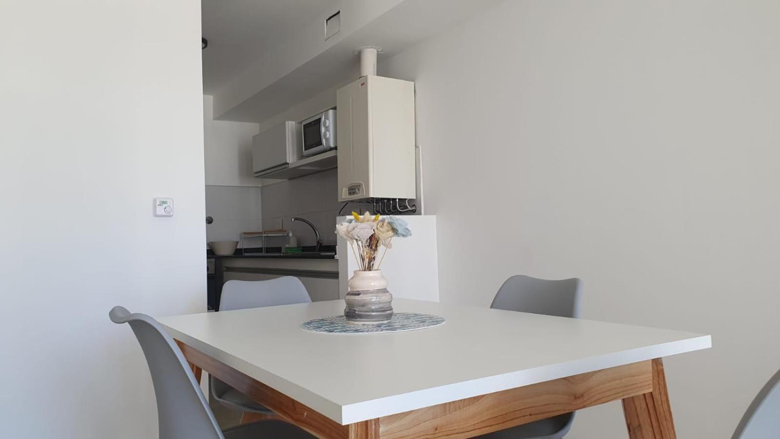 Apartamento Madryn Alegra - Centrico, Balcon Con Vista A La Ciudad *