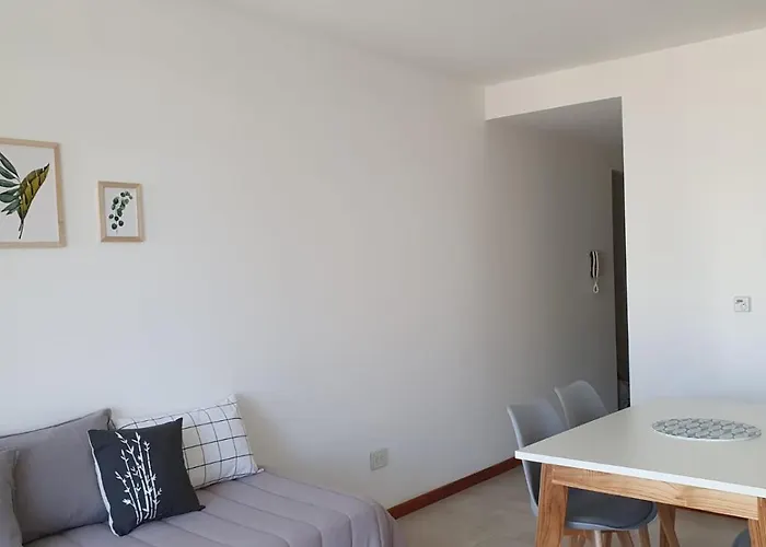 Madryn Alegra - Centrico, Balcon Con Vista A La Ciudad